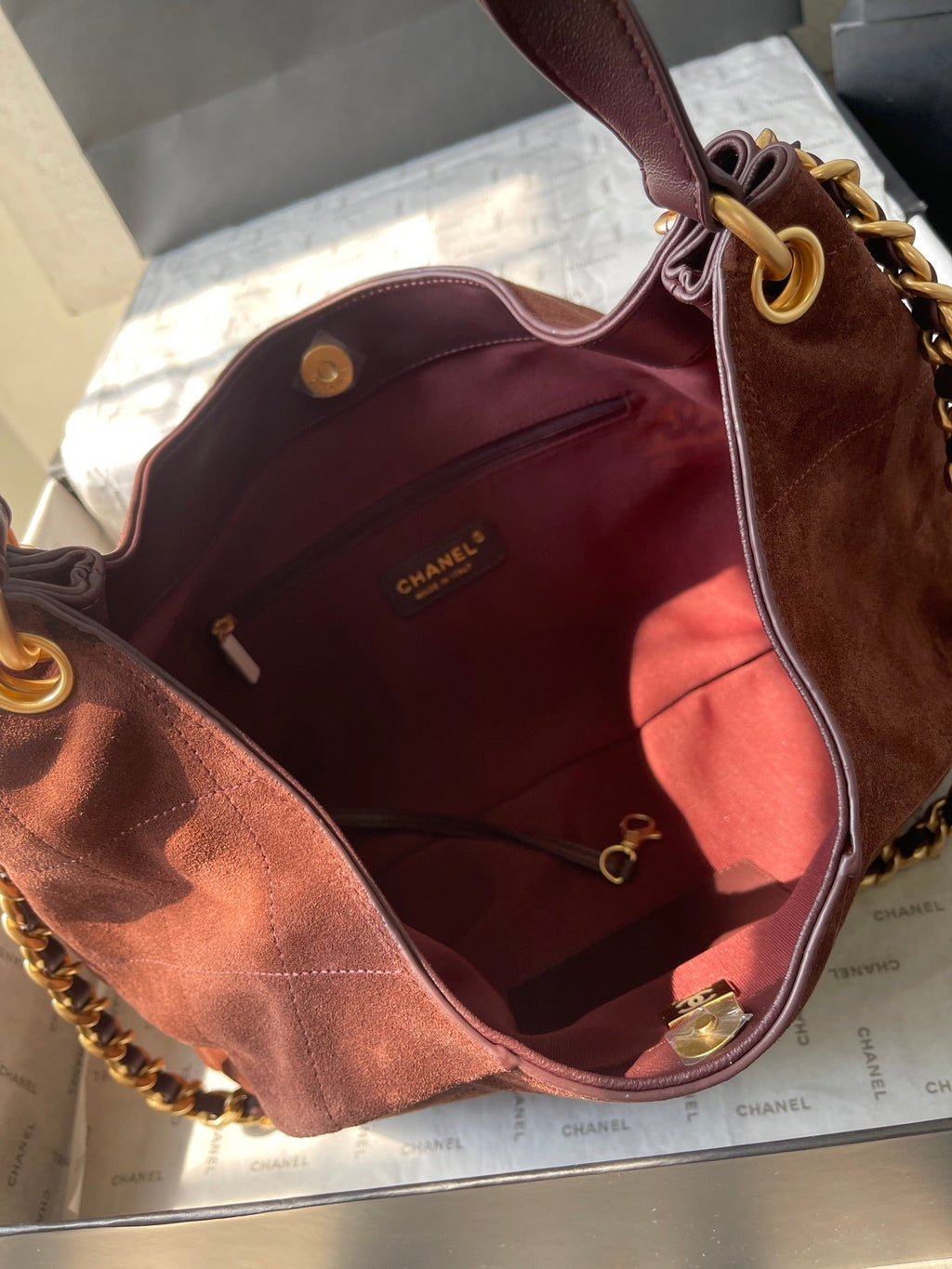 CHANEL 25S HOBO BAG 33 IN DARK BROWN SUEDE WITH GOLD HARDWARE