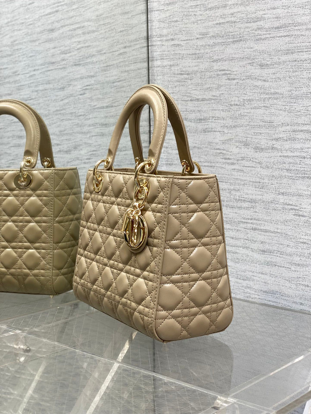 DIOR 25S MEDIUM LADY BAG 24 IN POWDER BEIGE CALFSKIN GOLD HARDWRE