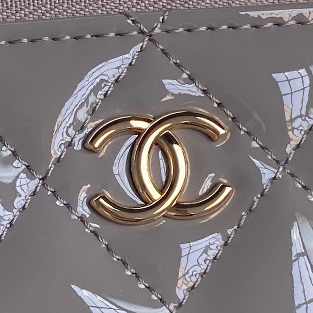 CHANEL 25S VANITY CASE 17 IN CHARCOAL GRAY PATENT CALFSKIN GOLD HARDWARE