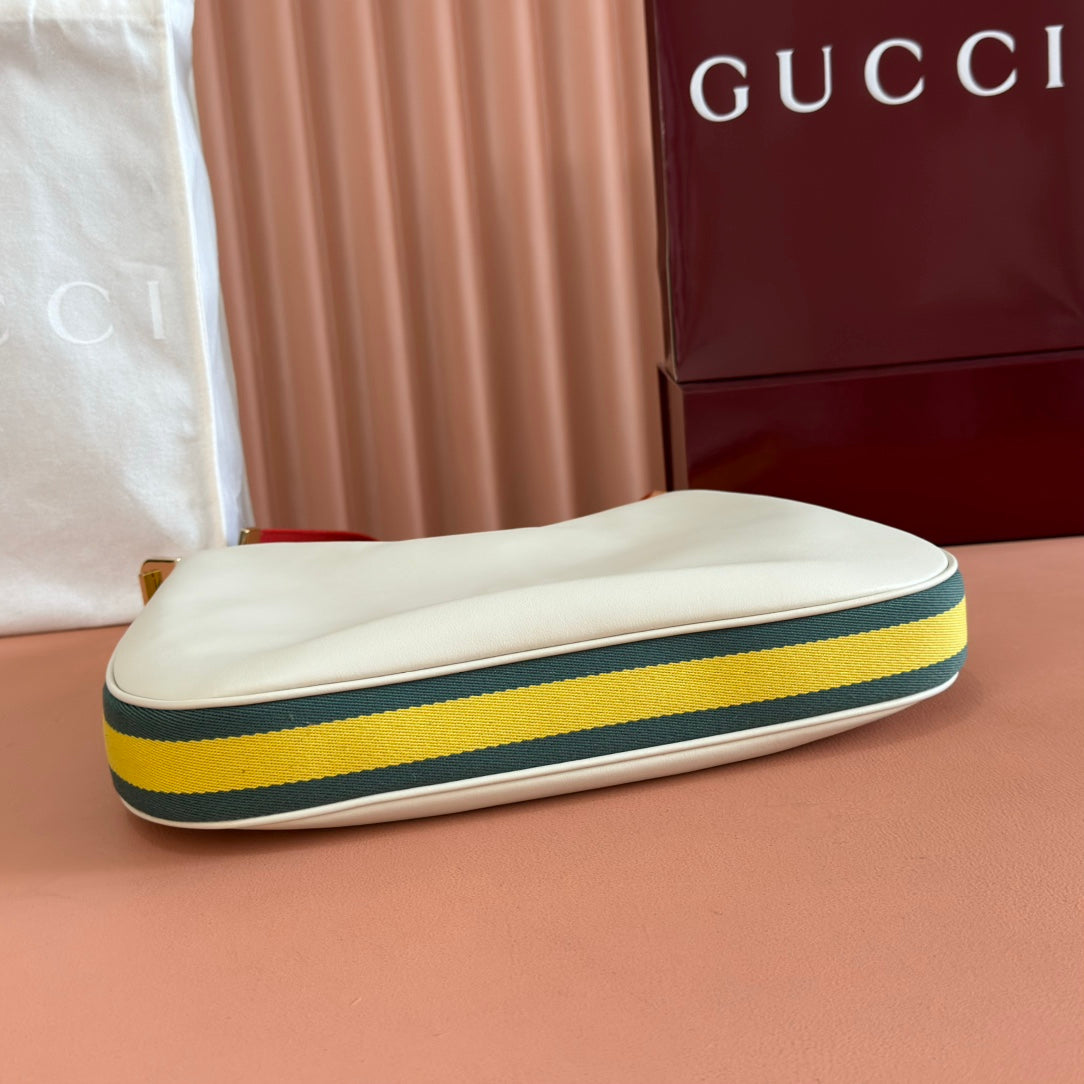 GUCCI 25S ATTACHE SHOULDER BAG 35 CM IN CREAM WHITE CALFSKIN
